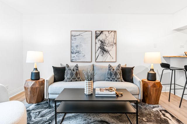 1221 N DEARBORN Street PH8S, Chicago, IL 60610