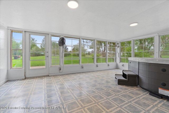 12936 Legend Drive, Grand Ledge, MI 48837