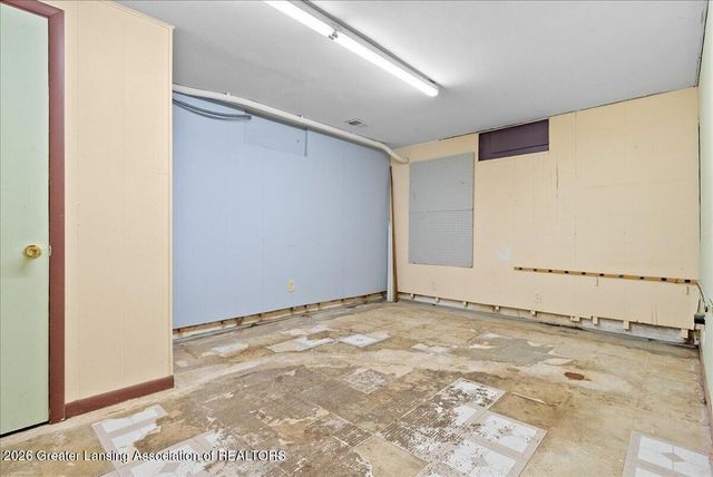 12936 Legend Drive, Grand Ledge, MI 48837