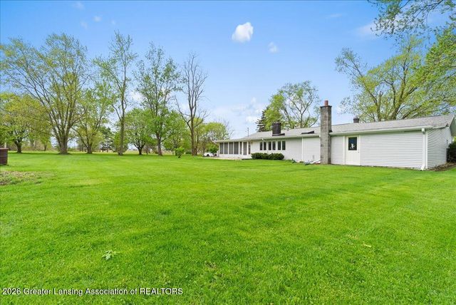 12936 Legend Drive, Grand Ledge, MI 48837