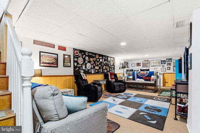 1260 HILLSIDE RD, Pasadena, MD 21122