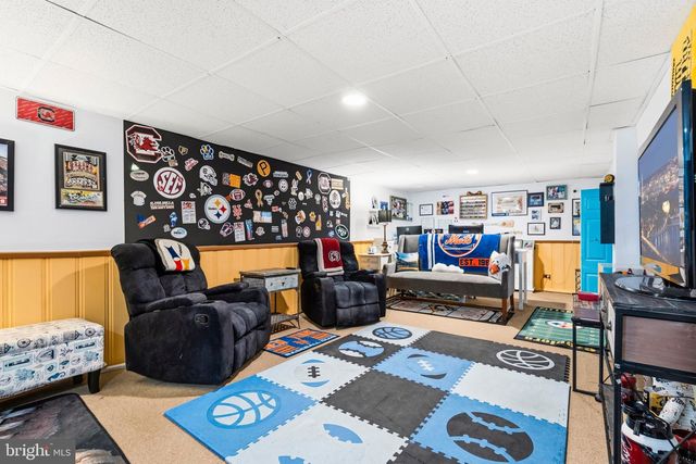 1260 HILLSIDE RD, Pasadena, MD 21122