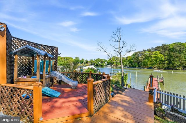 1260 HILLSIDE RD, Pasadena, MD 21122