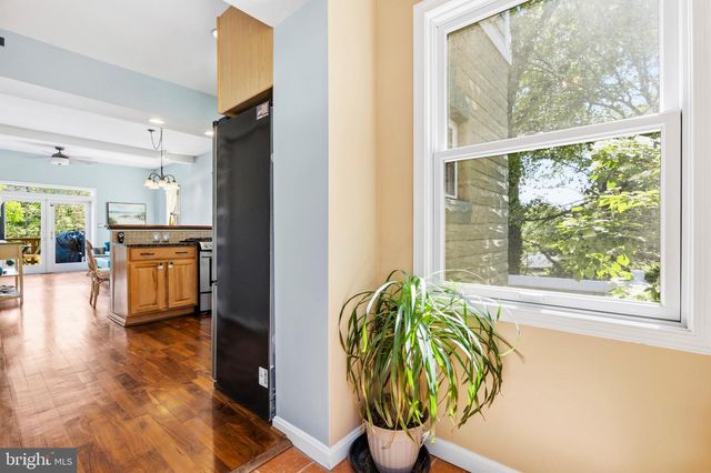 1260 HILLSIDE RD, Pasadena, MD 21122
