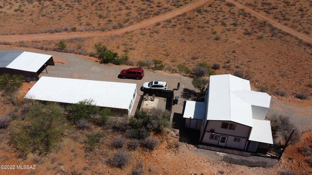 3399 Red Stag Road, Pearce, AZ 85625