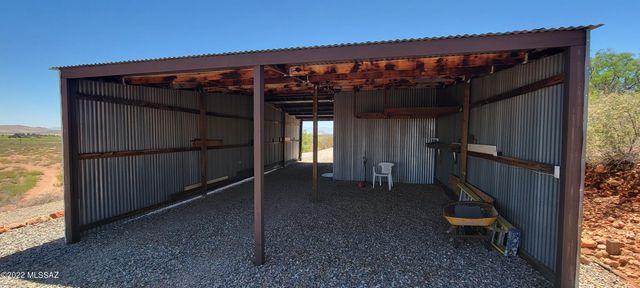3399 Red Stag Road, Pearce, AZ 85625