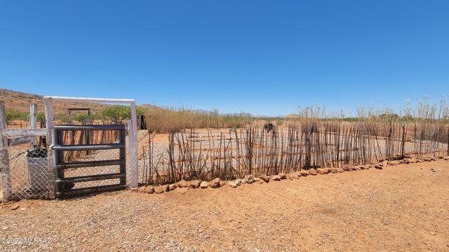 3399 Red Stag Road, Pearce, AZ 85625