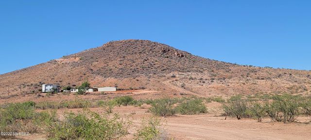 3399 Red Stag Road, Pearce, AZ 85625