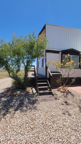 3399 Red Stag Road, Pearce, AZ 85625