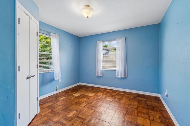 2847 10TH AVENUE N, St Petersburg, FL 33713