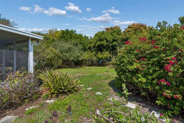 2847 10TH AVENUE N, St Petersburg, FL 33713