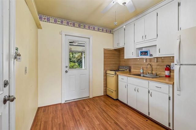 2847 10TH AVENUE N, St Petersburg, FL 33713