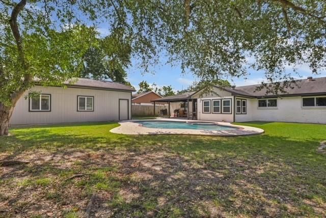 15816 Ramsey Road, Crosby, TX 77532