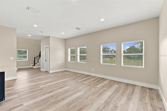 1002 E OSBORNE AVENUE, Tampa, FL 33603
