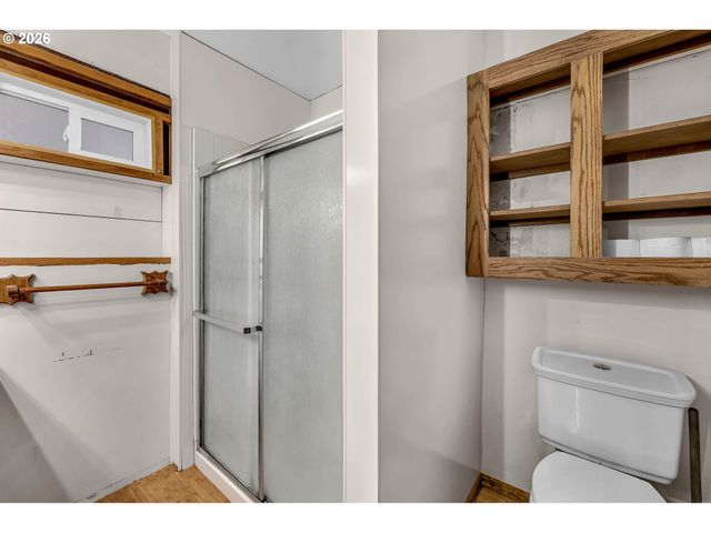 3103 Ne 49TH St, Vancouver, WA 98663