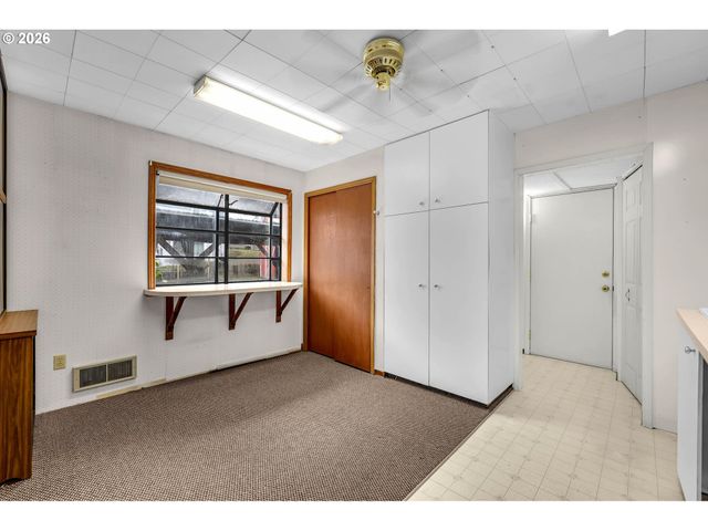 3103 Ne 49TH St, Vancouver, WA 98663