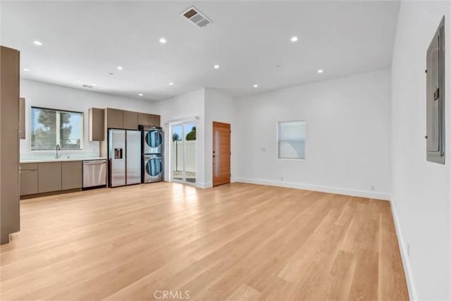 18223 Chatsworth, Northridge, CA 91326