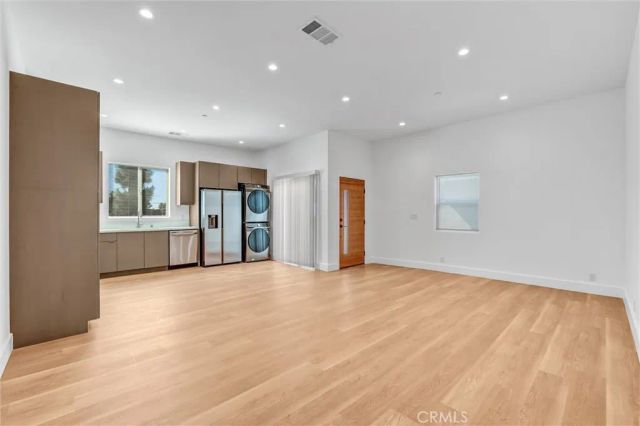 18223 Chatsworth, Northridge, CA 91326