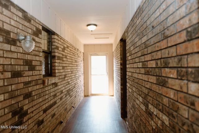 146 Forest Ridge Drive, Brandon, MS 39042