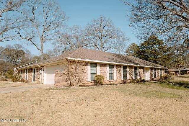 146 Forest Ridge Drive, Brandon, MS 39042