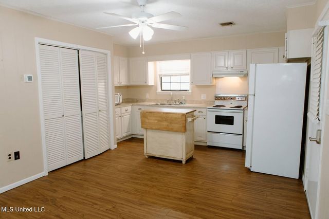 146 Forest Ridge Drive, Brandon, MS 39042