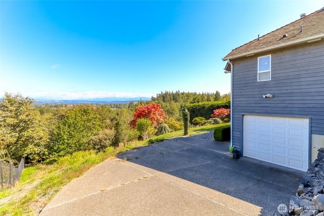 5705 51st Avenue Ct E, Tacoma, WA 98443