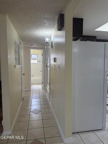 12000 IVORY GATE Way, El Paso, TX 79936