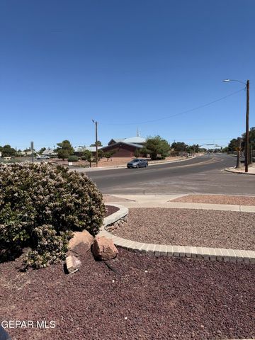 12000 IVORY GATE Way, El Paso, TX 79936