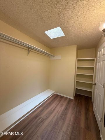 12000 IVORY GATE Way, El Paso, TX 79936