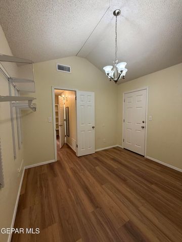 12000 IVORY GATE Way, El Paso, TX 79936