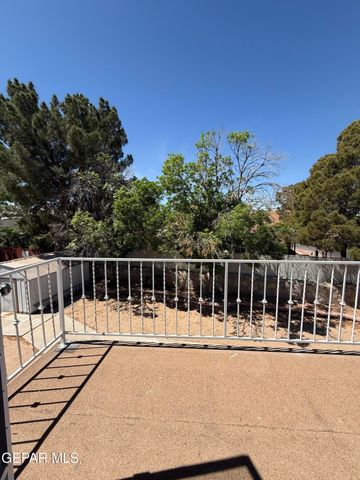 12000 IVORY GATE Way, El Paso, TX 79936