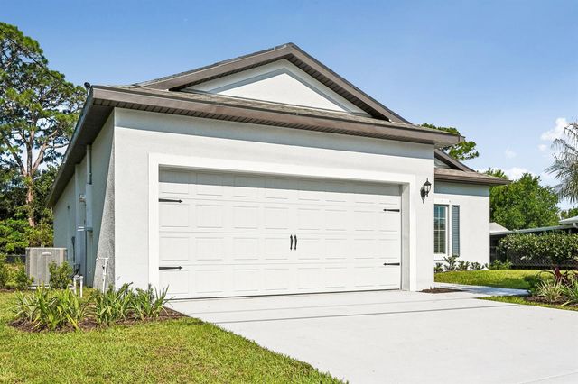 5901 Raintree Trail, Fort Pierce, FL 34982