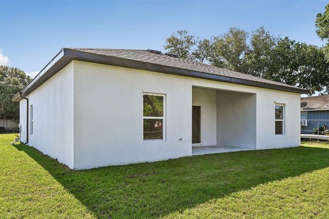 5901 Raintree Trail, Fort Pierce, FL 34982