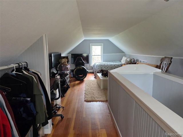 1135 W M 36, Pinckney, MI 48169