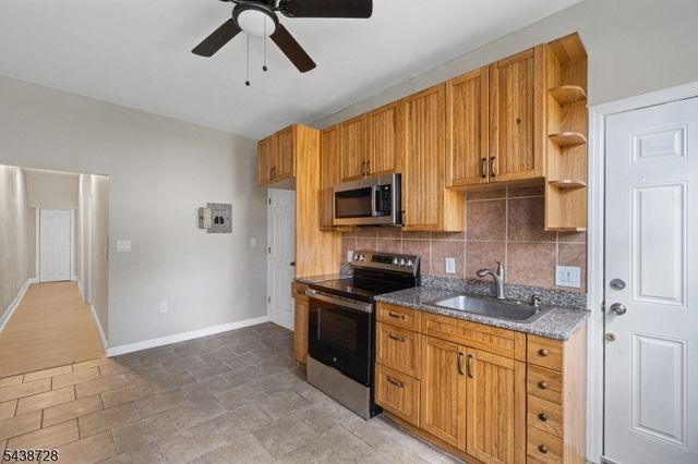 201 Watchung Ave, West Orange Twp., NJ 07052
