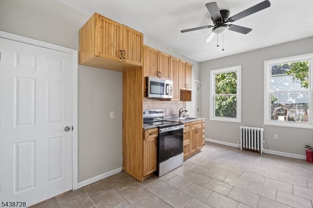201 Watchung Ave, West Orange Twp., NJ 07052