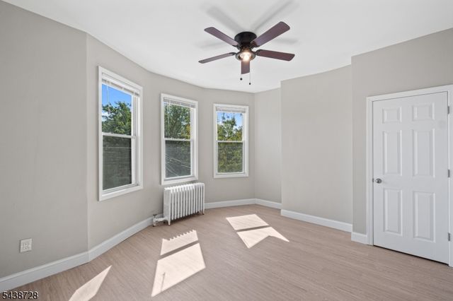 201 Watchung Ave, West Orange Twp., NJ 07052