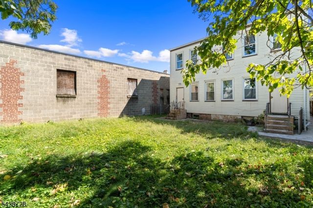 201 Watchung Ave, West Orange Twp., NJ 07052