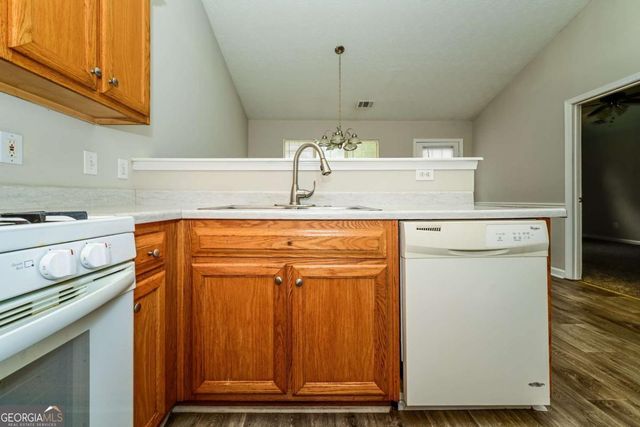 132 Misty Ridge Trail, Stockbridge, GA 30281