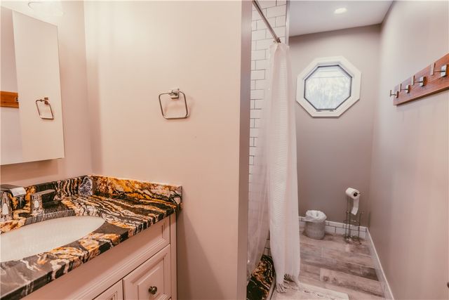 1385 Island Cottage Road, Greece, NY 14612