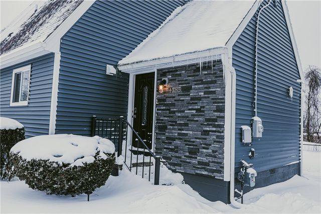 1385 Island Cottage Road, Greece, NY 14612