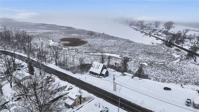 1385 Island Cottage Road, Greece, NY 14612