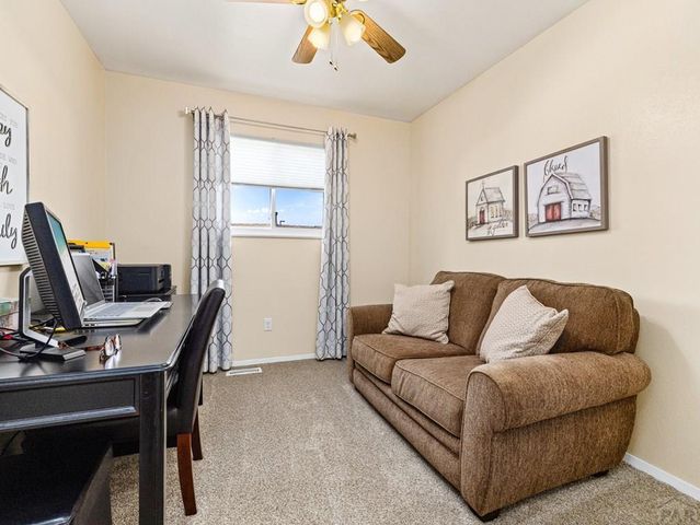 25 Ibis Lane, Pueblo, CO 81005