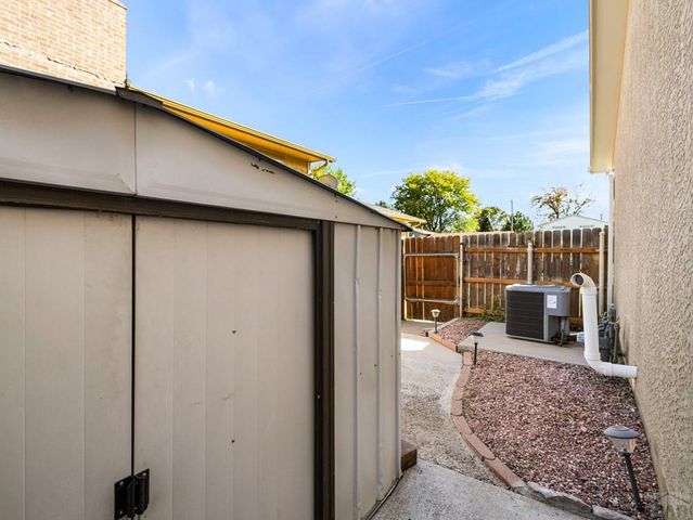 25 Ibis Lane, Pueblo, CO 81005