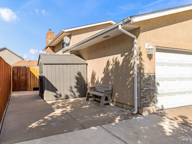 25 Ibis Lane, Pueblo, CO 81005