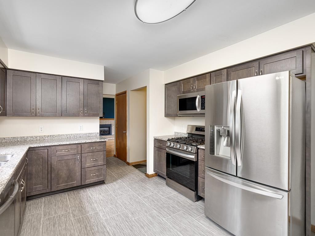 3549 Ensign Avenue N, New Hope, MN 55427 — photo 5