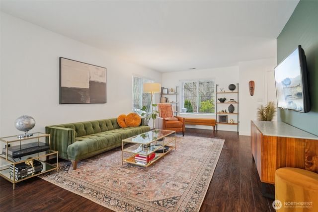 35102 SE Swenson Street, Snoqualmie, WA 98065