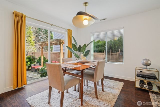 35102 SE Swenson Street, Snoqualmie, WA 98065