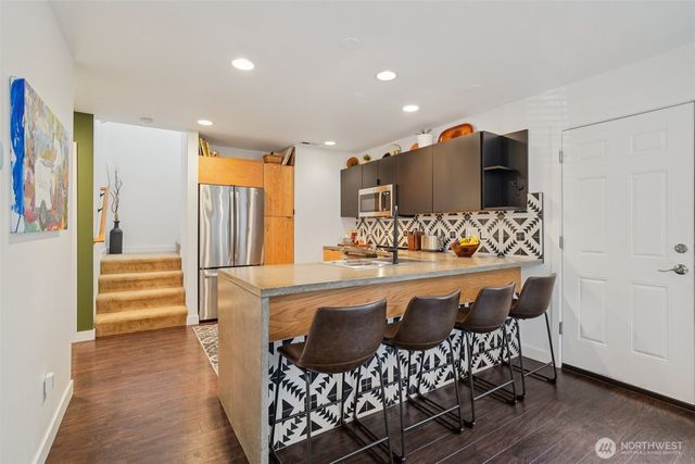 35102 SE Swenson Street, Snoqualmie, WA 98065