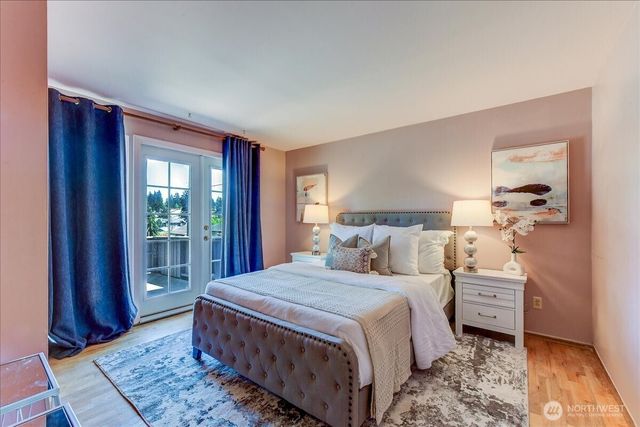 2102 N 171st Street, Shoreline, WA 98133